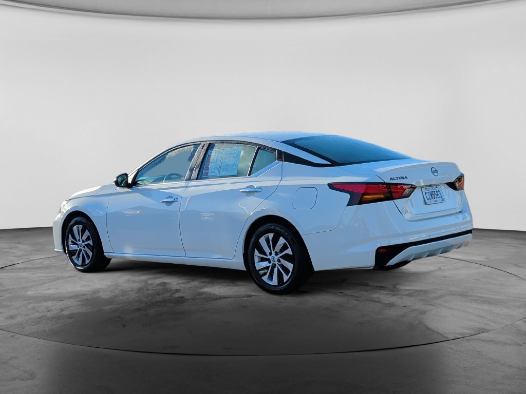 Used 2024 Nissan Altima 2.5 S FWD image 5