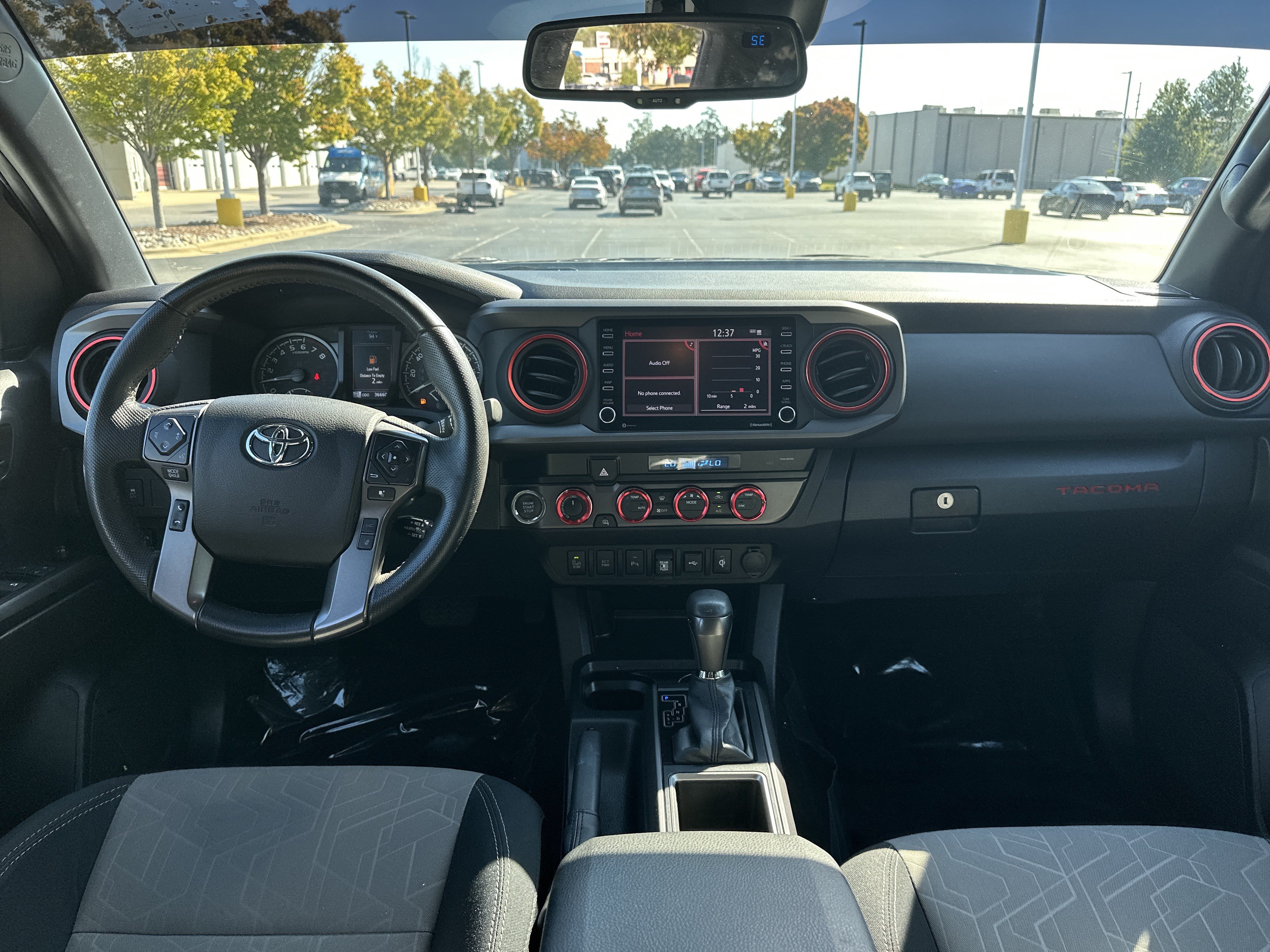 Certified 2022 Toyota Tacoma TRD Off-Road w/ Technology Package AWD/4WD image 29