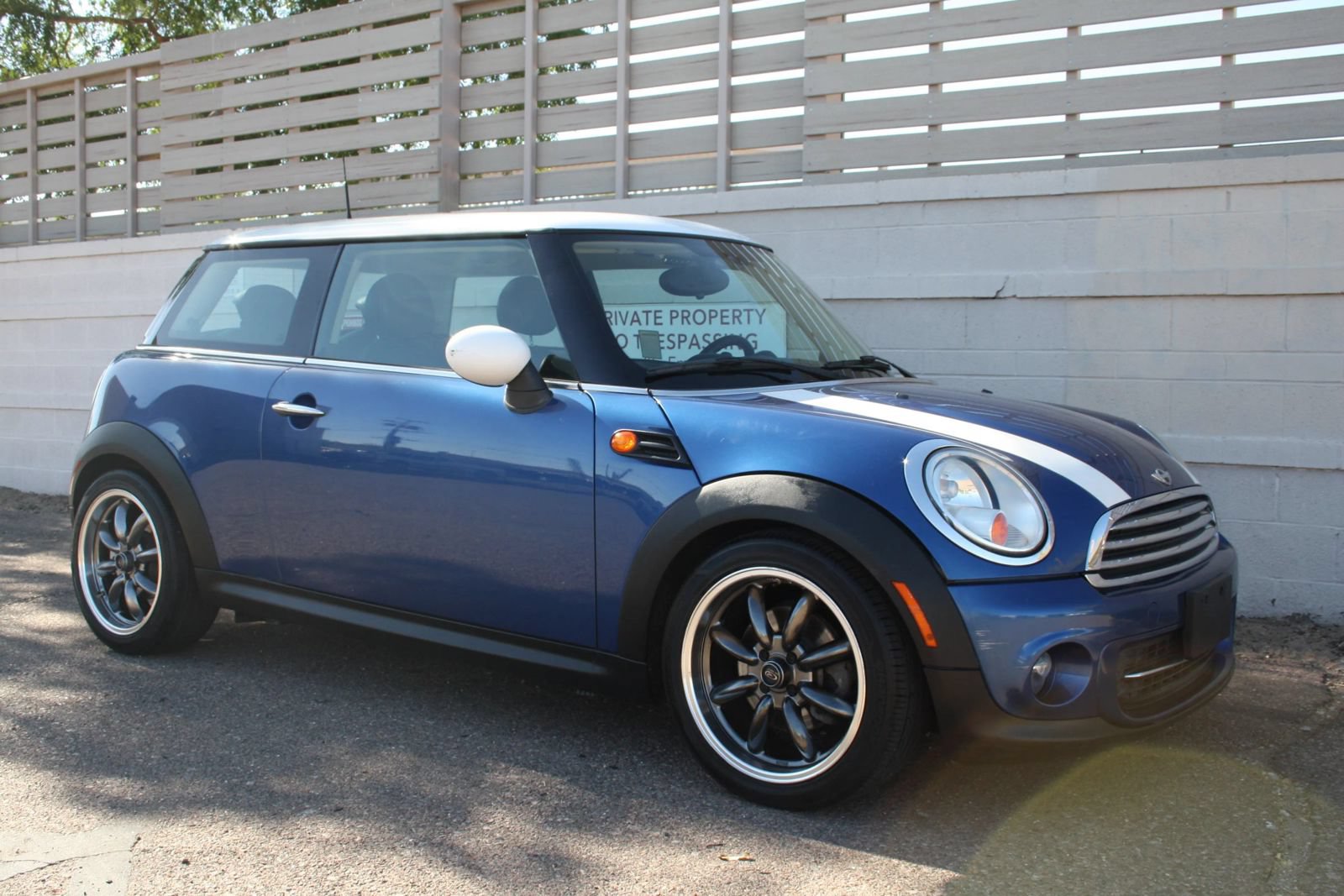 Used 2013 MINI Cooper Hardtop FWD image 2