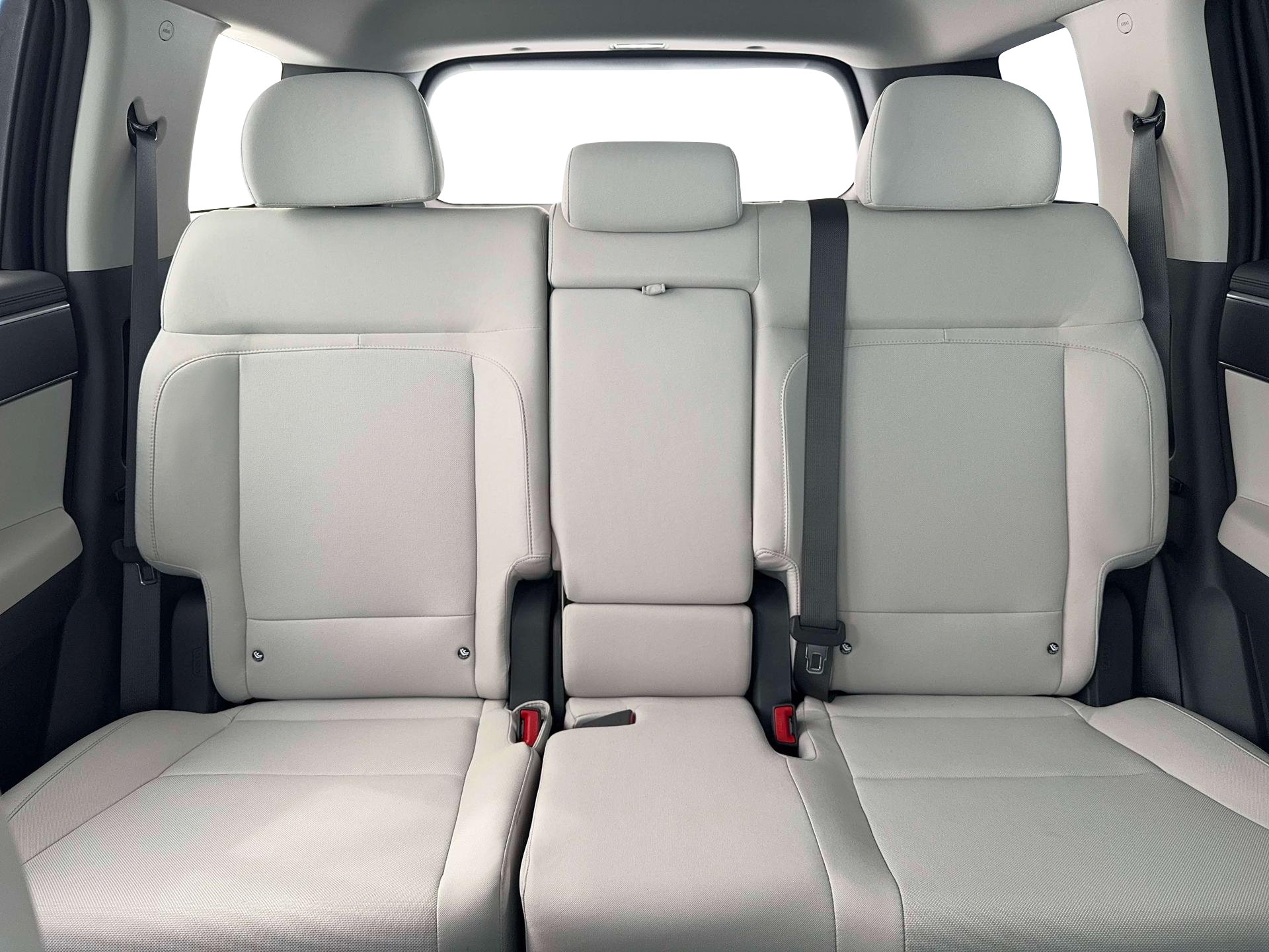 New 2026 Hyundai Santa Fe SE AWD/4WD image 16