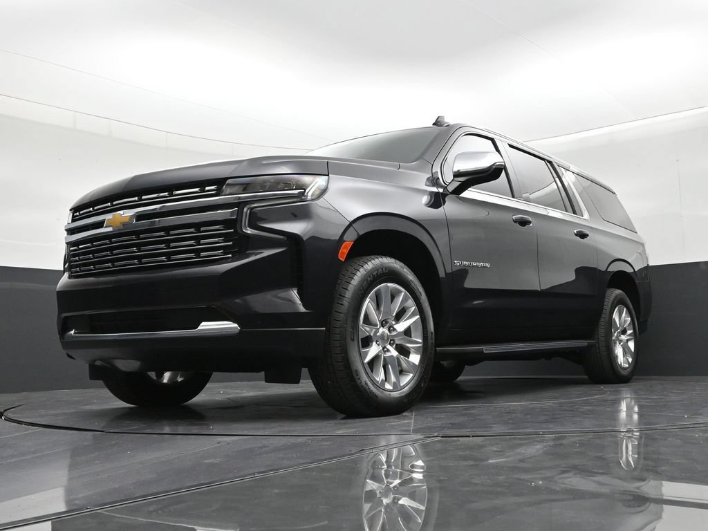 Used 2024 Chevrolet Suburban Premier AWD/4WD image 20