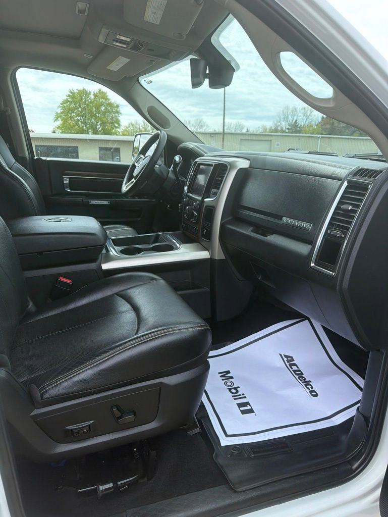 Used 2018 RAM 2500 Laramie w/ Convenience Group AWD/4WD image 24