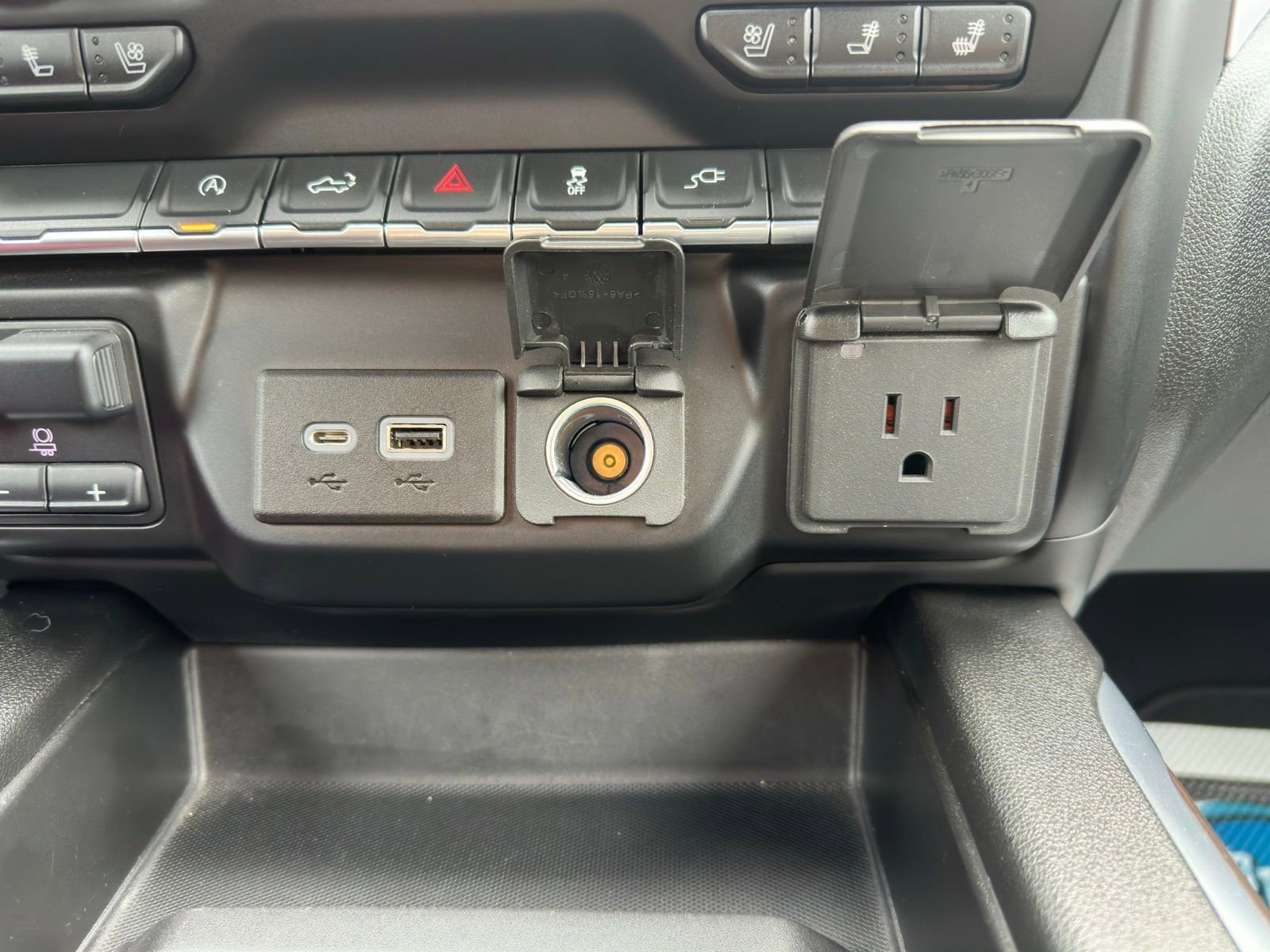 Used 2020 GMC Sierra 1500 SLT w/ SLT Convenience Package image 14