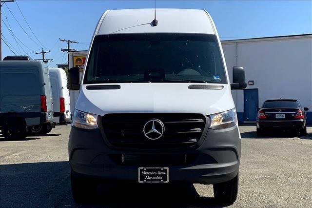 New 2026 Mercedes-Benz Sprinter 2500 image 3