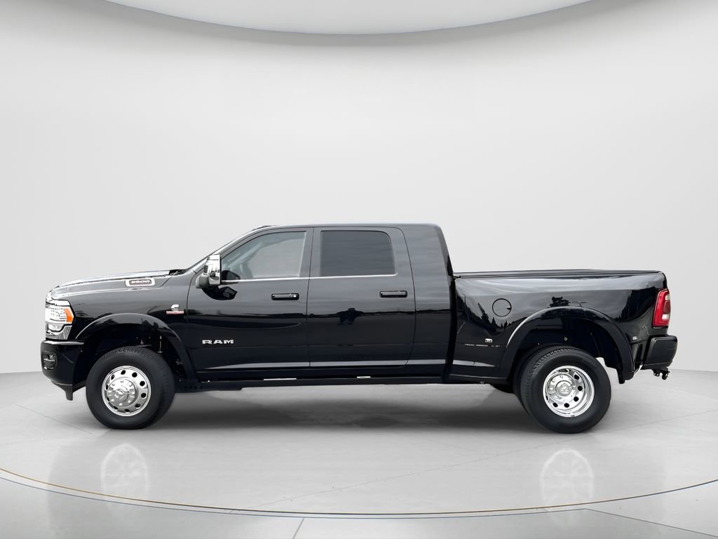 Used 2023 RAM 3500 Limited image 10