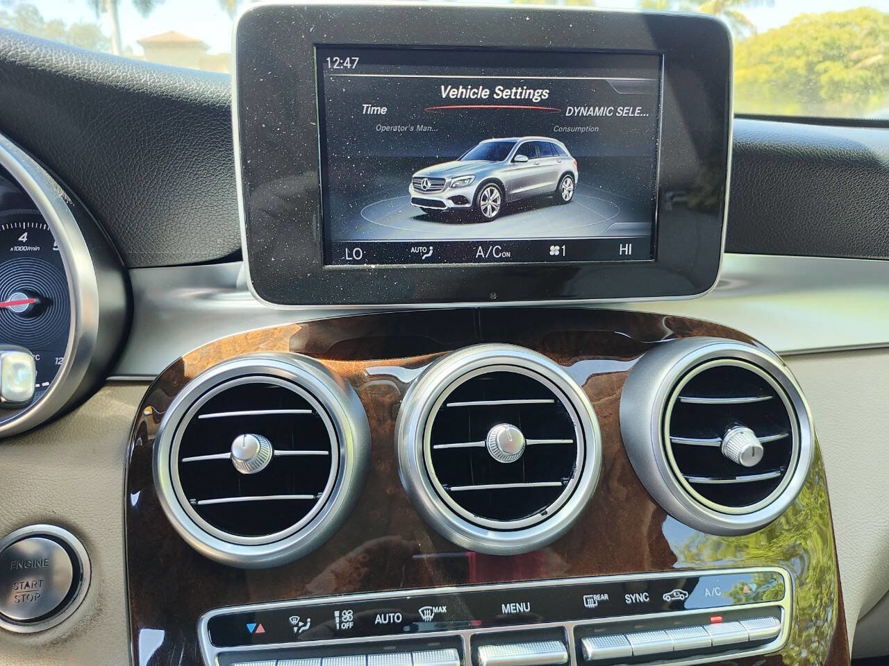 Used 2017 Mercedes-Benz GLC 300 image 30