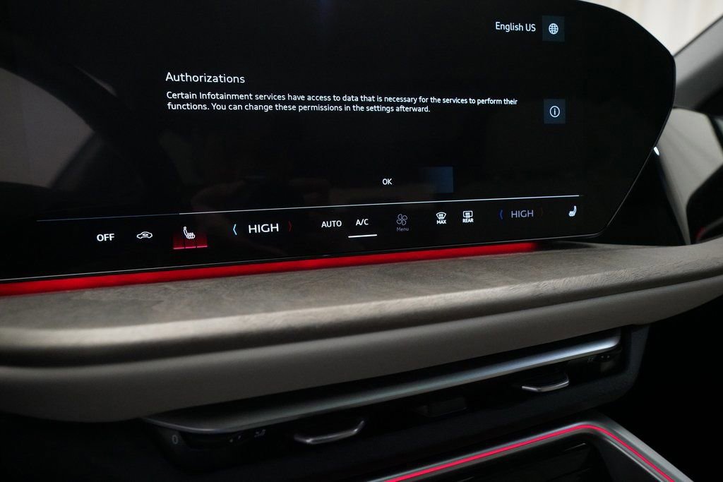 Certified 2025 Audi Q5 Premium Plus w/ Premium Plus image 26