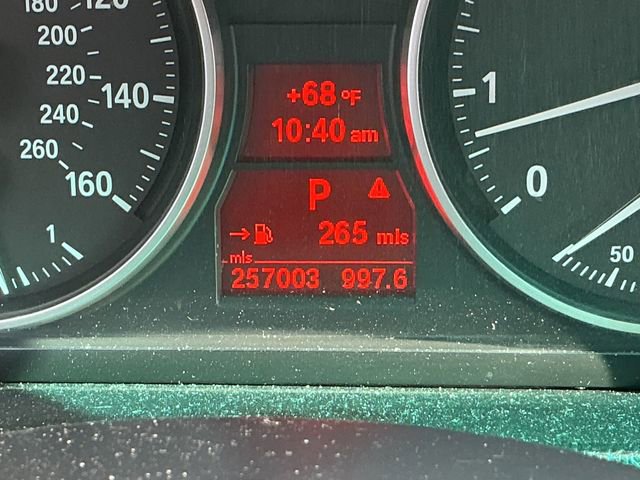 Used 2010 BMW 328i xDrive Sedan AWD/4WD image 14