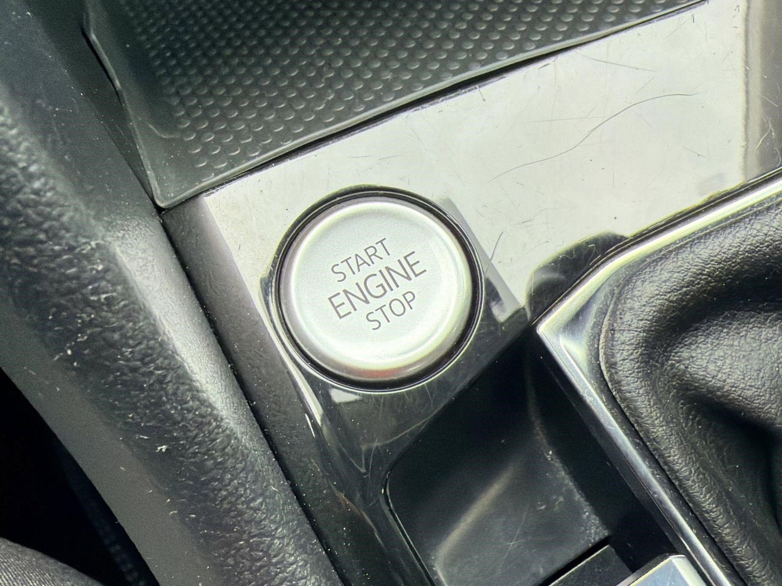 Certified 2024 Volkswagen Taos S FWD image 24