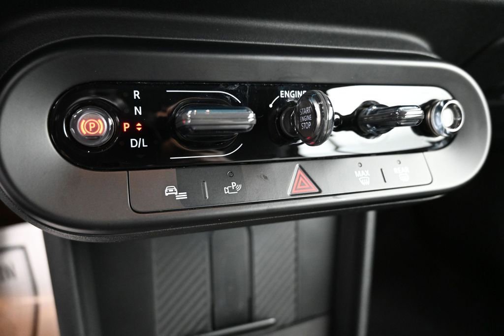Used 2025 MINI Cooper S FWD image 14