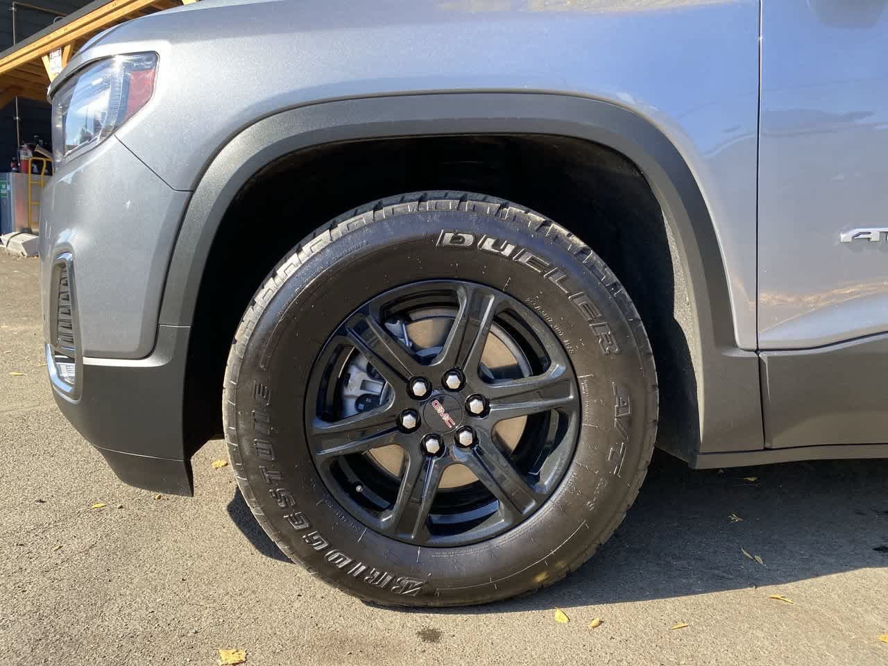 Used 2021 GMC Acadia AT4 w/ Technology Package AWD/4WD image 11