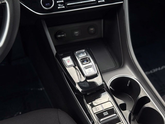Used 2023 Hyundai Sonata Blue FWD image 31