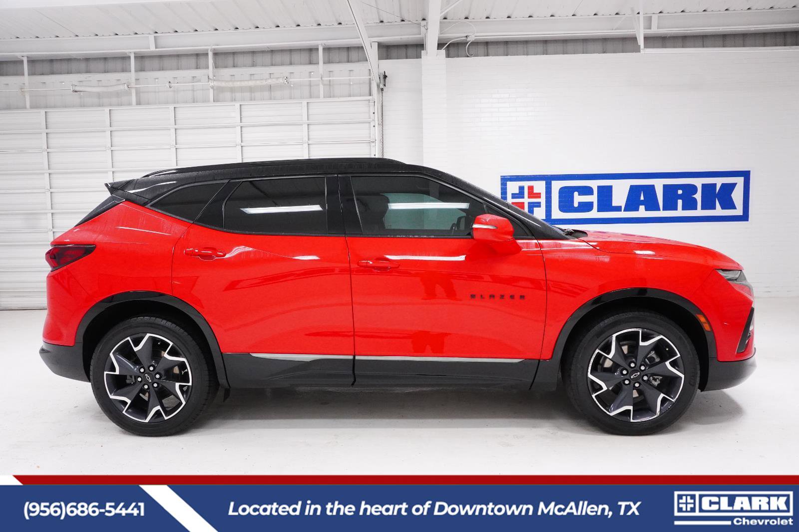 Used 2022 Chevrolet Blazer RS w/ Enhanced Convenience Package FWD image 4