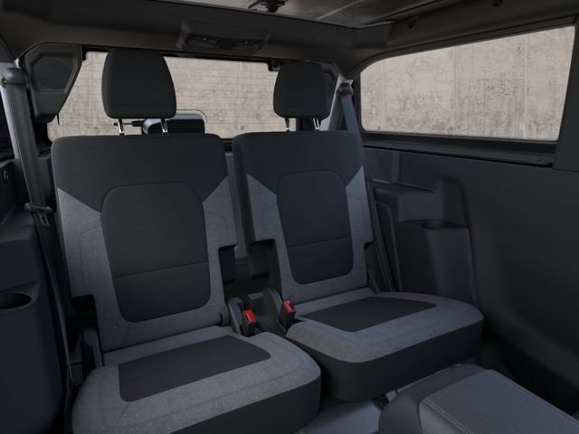 New 2026 Ford Bronco 2-Door w/ Sasquatch Package AWD/4WD image 11