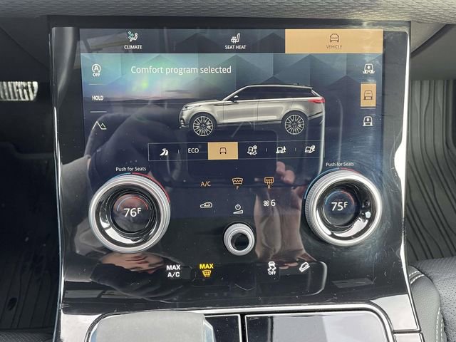 Used 2021 Land Rover Range Rover Velar R-Dynamic S image 26