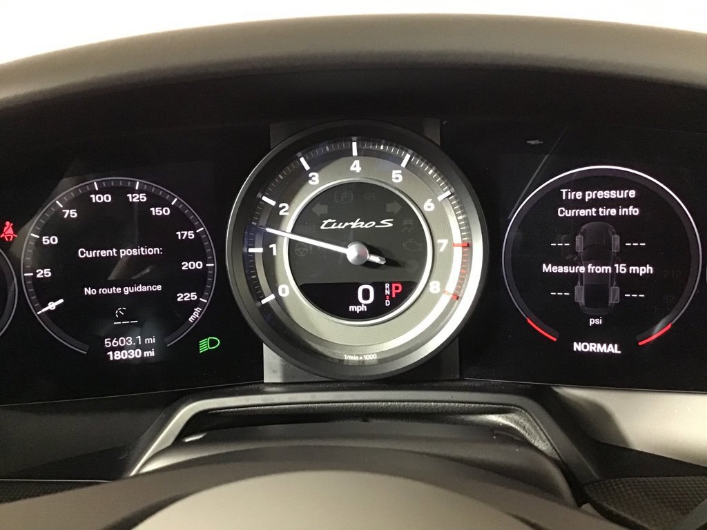 Certified 2022 Porsche 911 Turbo S AWD/4WD image 27