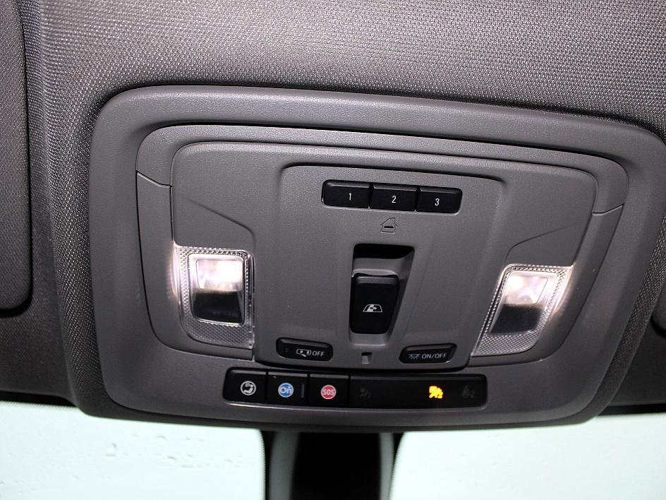 Used 2022 Chevrolet Silverado 1500 RST image 15