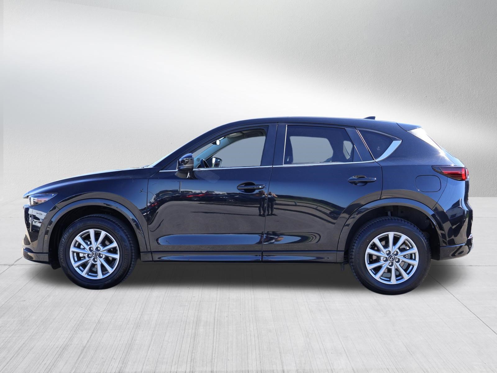 Used 2025 MAZDA CX-5 AWD 2.5 S w/ Select Package image 4