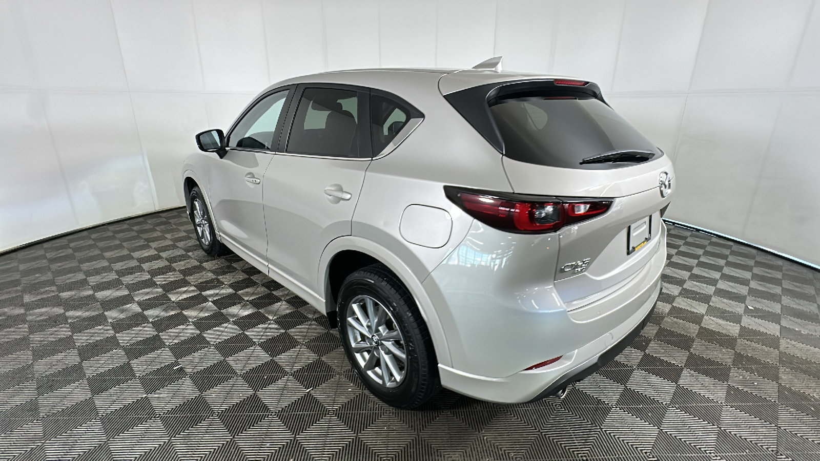 Used 2025 MAZDA CX-5 AWD 2.5 S w/ Preferred Package image 5