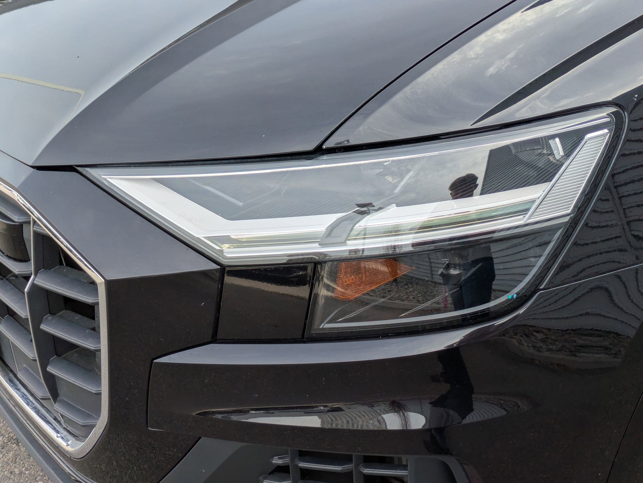 Used 2019 Audi Q8 Premium Plus w/ Premium Plus AWD/4WD image 10