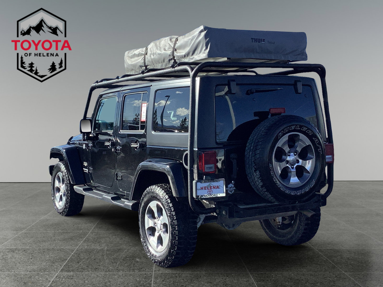 Used 2018 Jeep Wrangler Unlimited Sahara image 3