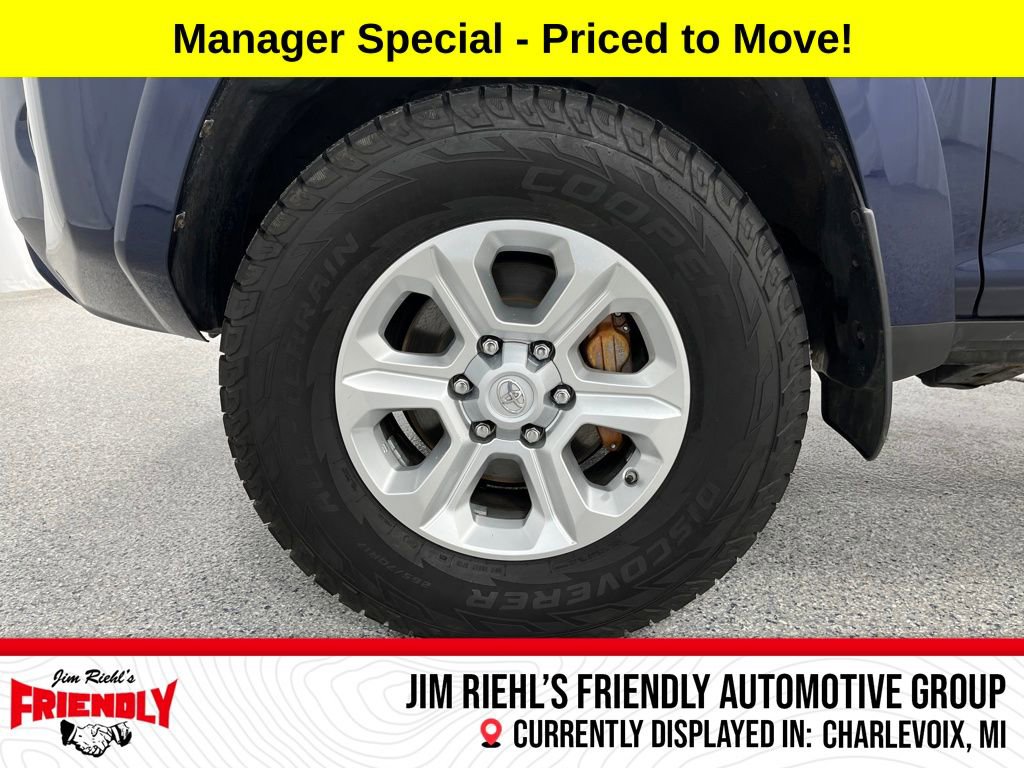 Used 2018 Toyota 4Runner SR5 image 32