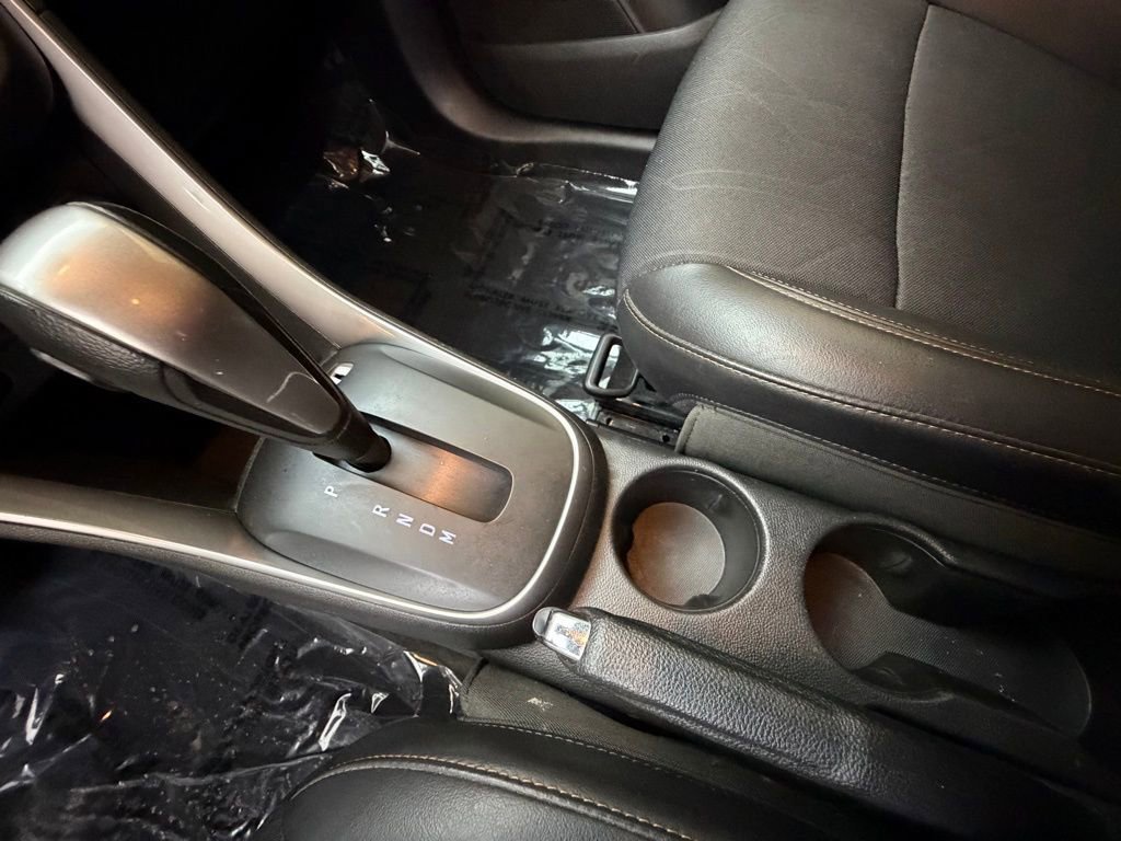 Used 2018 Chevrolet Trax LT w/ LT Convenience Package image 19