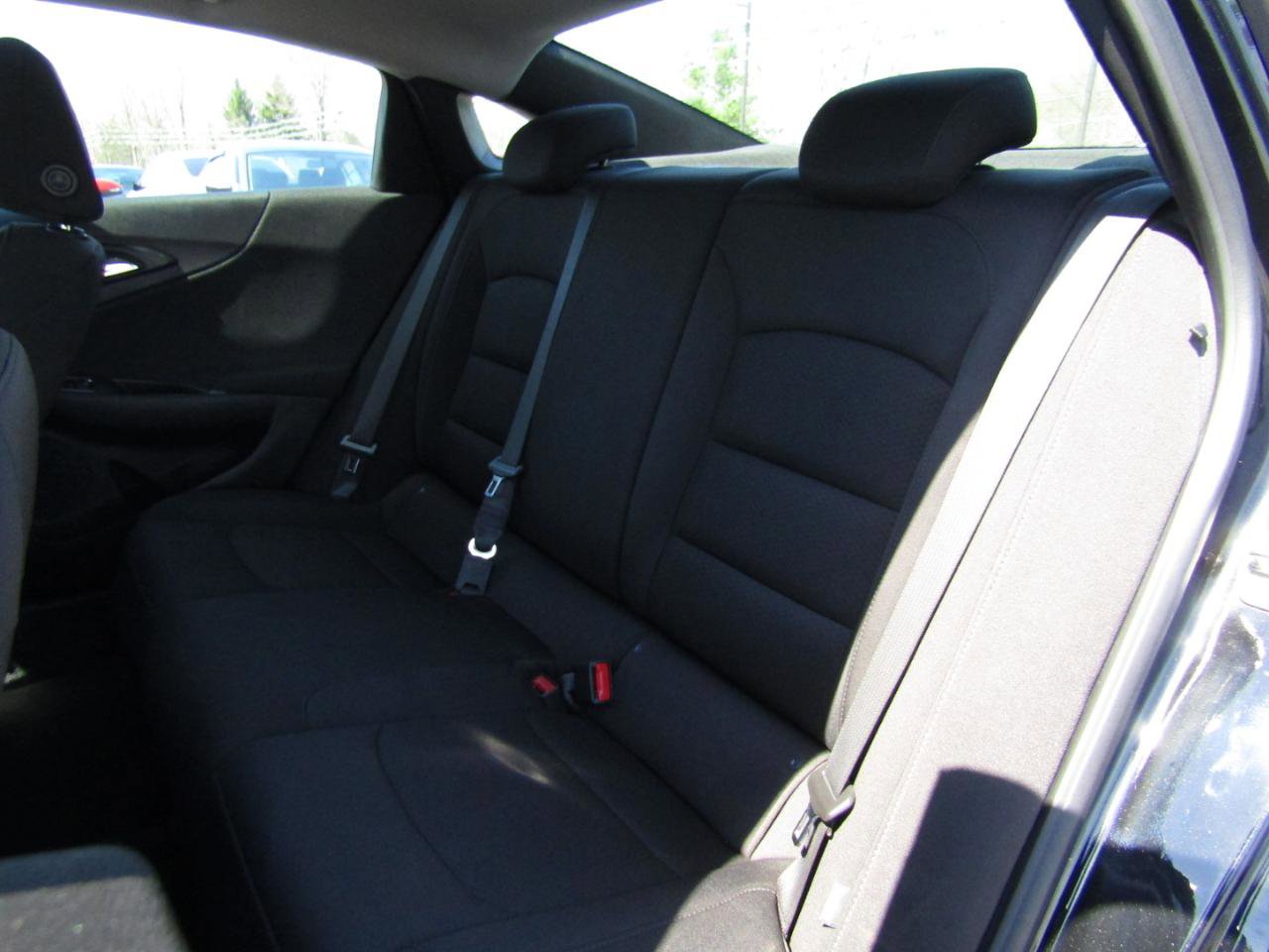 Used 2019 Chevrolet Malibu RS image 19