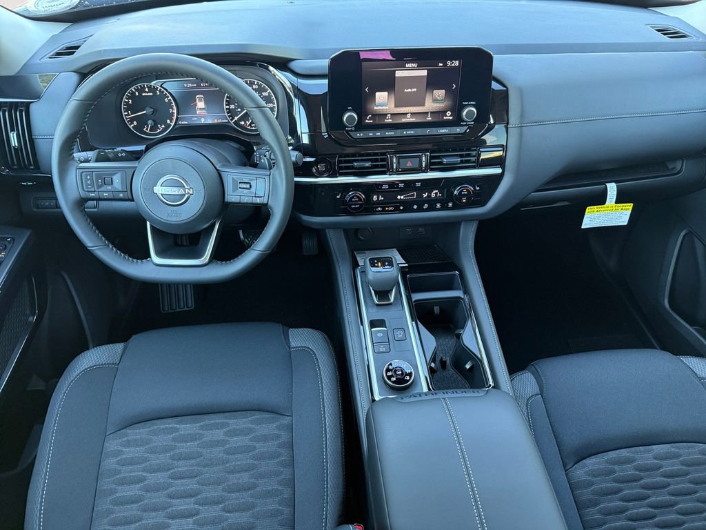 New 2025 Nissan Pathfinder SV image 10