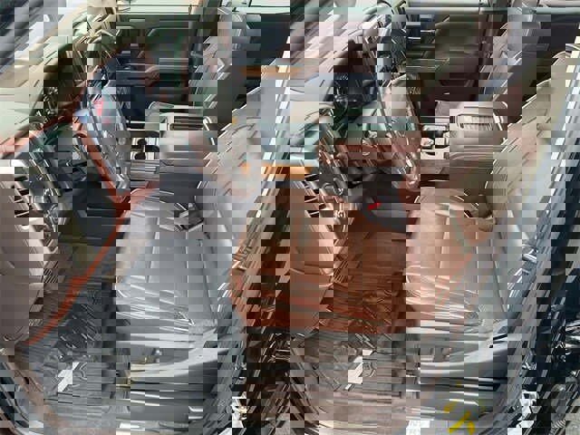 Used 2018 Chevrolet Silverado 2500 High Country w/ Duramax Plus Package image 9