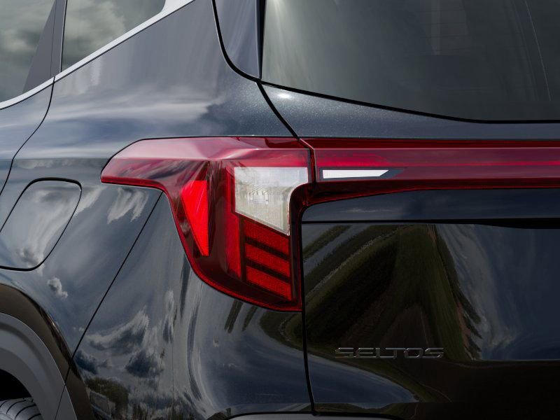 New 2025 Kia Seltos X-Line image 11