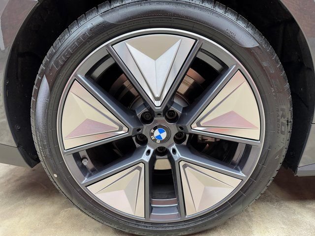 Used 2026 BMW i4 xDrive40i w/ Premium Package AWD/4WD image 23