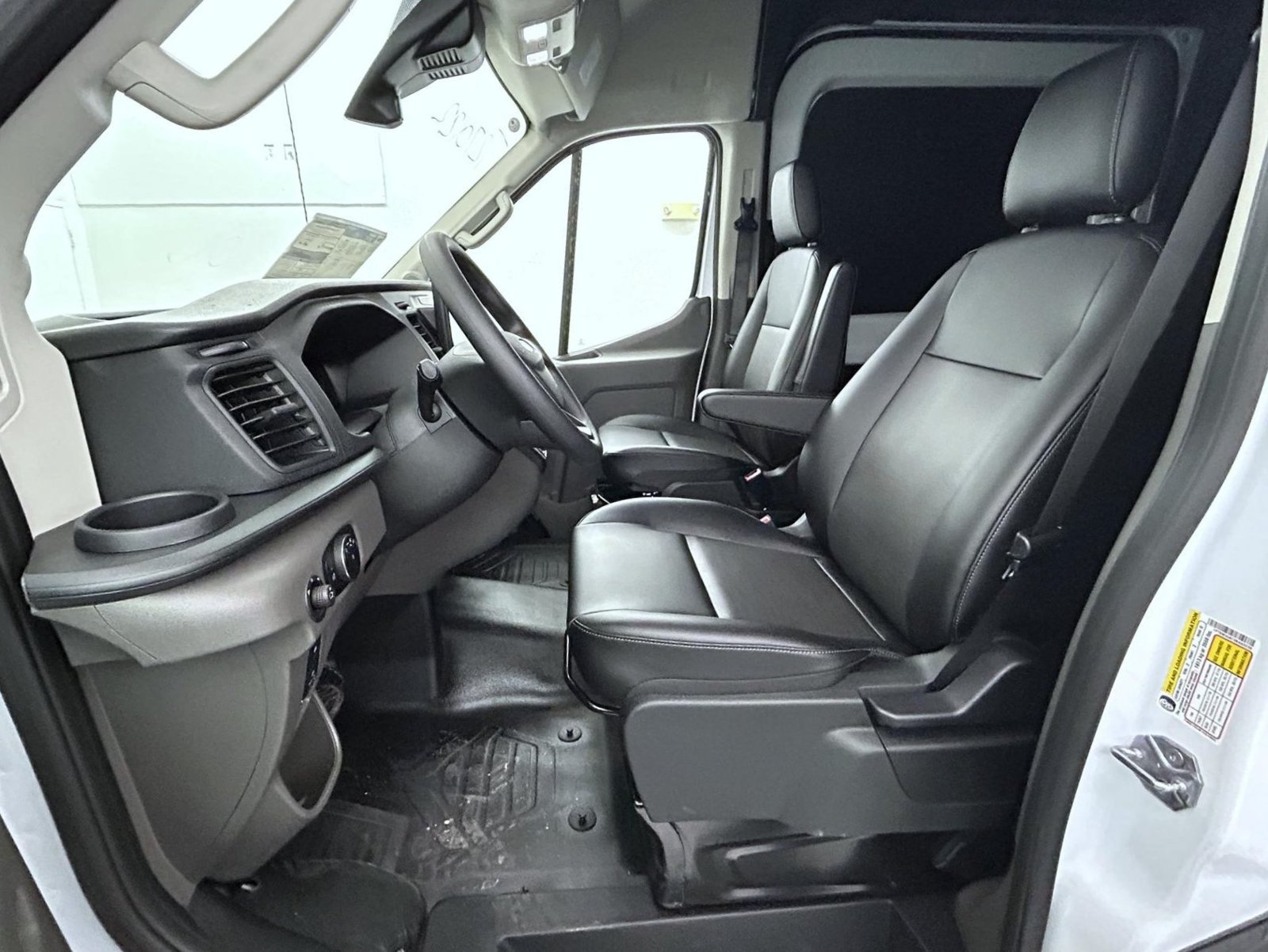 New 2027 Ford Transit 350 148 High Roof Extended AWD w/ Load Area Protection Package image 10