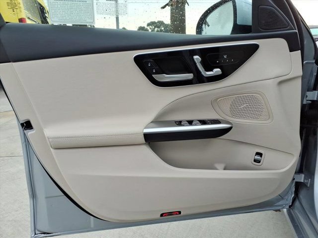Used 2025 Mercedes-Benz C 300 4MATIC Sedan image 13