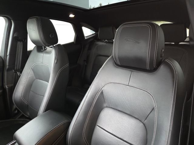 Used 2018 Jaguar E-PACE R-Dynamic HSE image 19