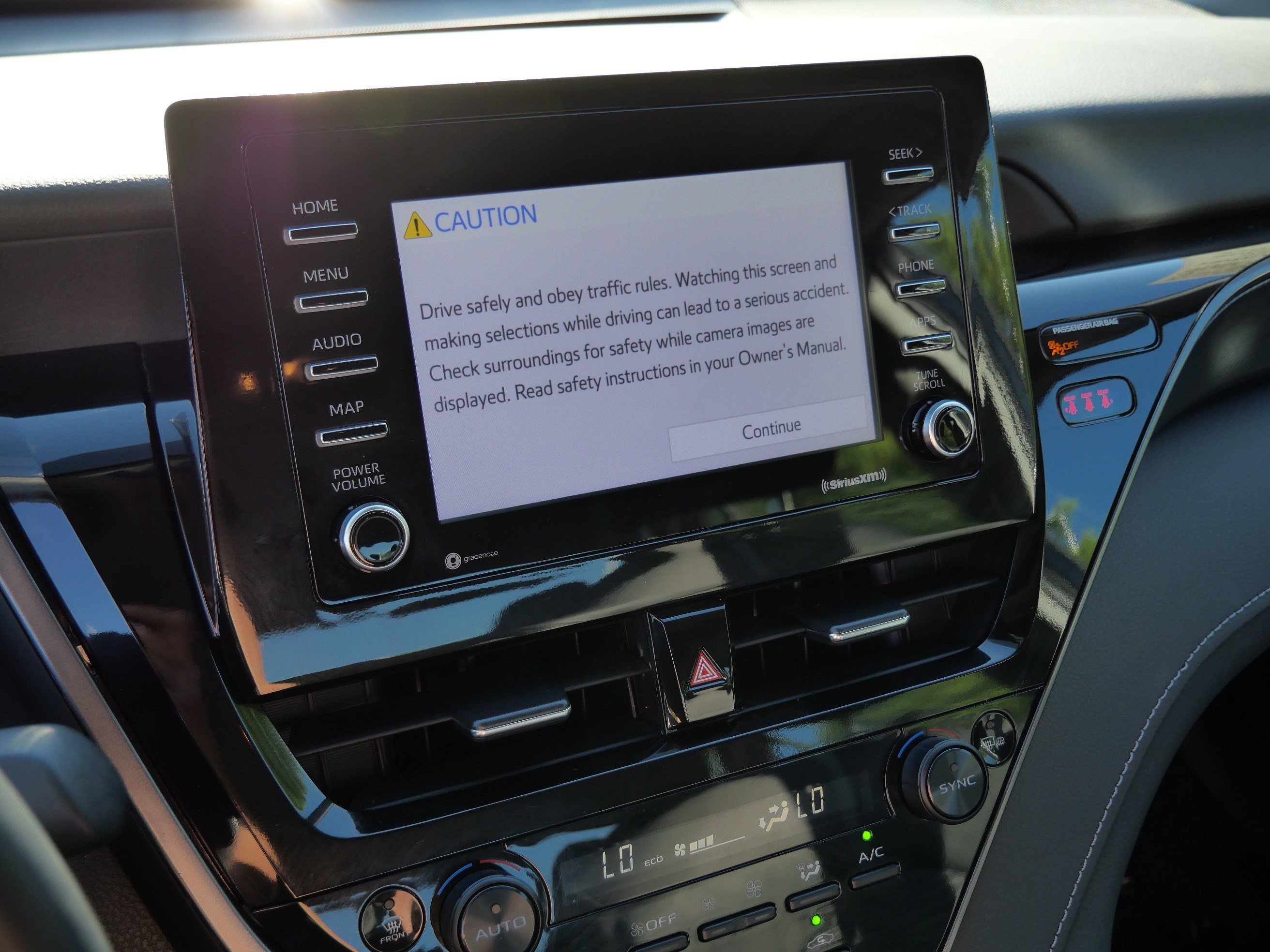 Used 2024 Toyota Camry SE w/ Protection Package (Q2) (TMS) FWD image 23