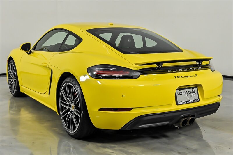 Used 2021 Porsche 718 Cayman S RWD image 8