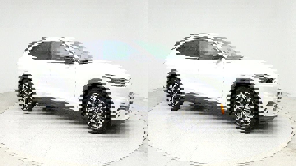 Used 2025 Ford Mustang Mach-E Select image 3