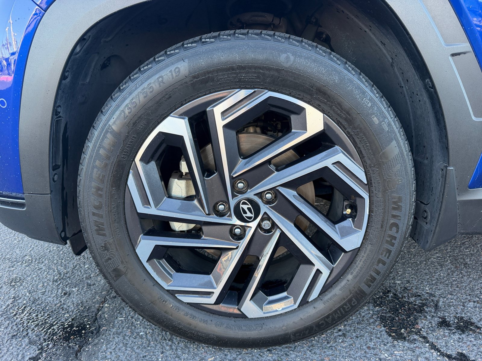 Certified 2024 Hyundai Tucson Limited AWD/4WD image 25