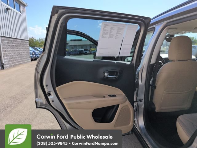 Used 2018 Jeep Compass Sport w/ Tech Group AWD/4WD image 25
