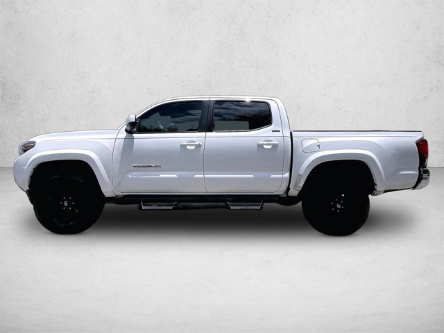 Used 2020 Toyota Tacoma SR5 RWD image 6