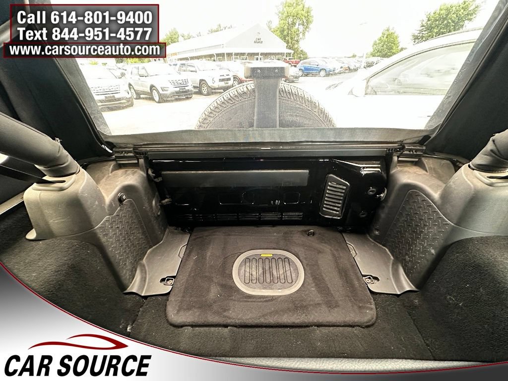 Used 2016 Jeep Wrangler Unlimited Sport AWD/4WD image 19