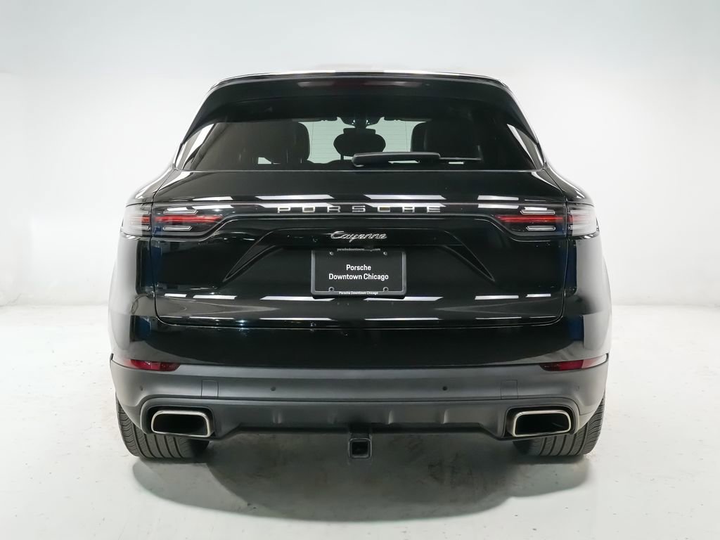 Used 2022 Porsche Cayenne AWD/4WD image 11
