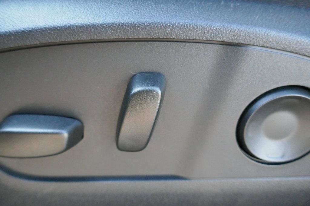 New 2026 Chevrolet Traverse RS image 24