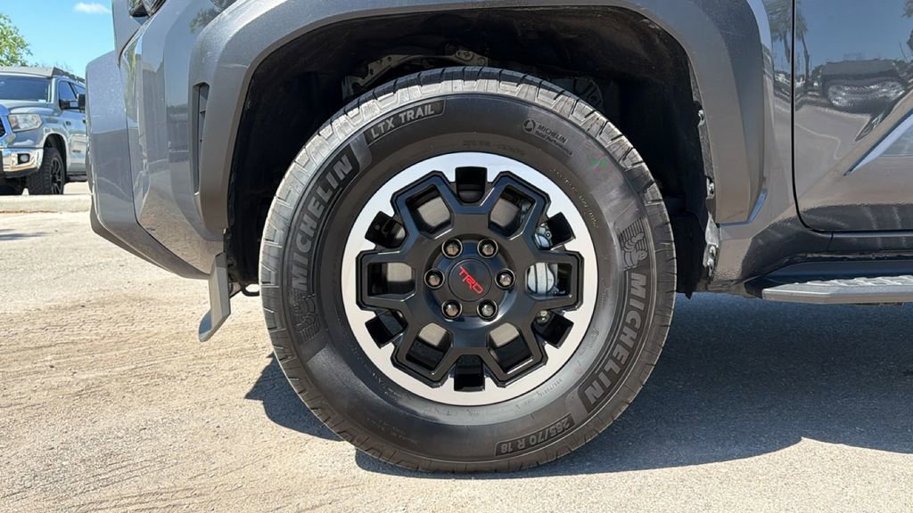 Certified 2025 Toyota 4Runner TRD Off-Road Premium w/ Tow Technology Package image 12