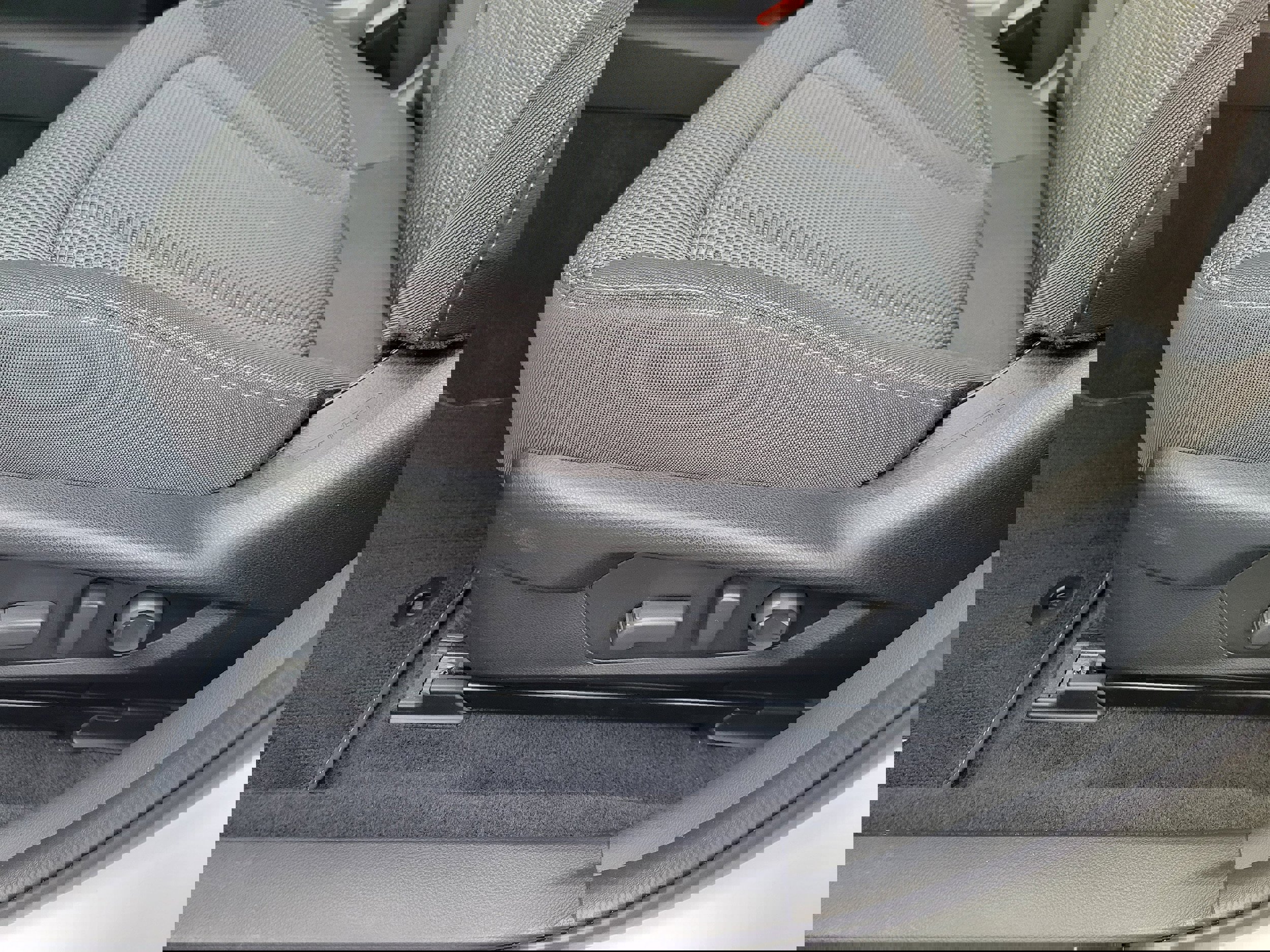 Certified 2024 Subaru Crosstrek 2.0i Premium image 28