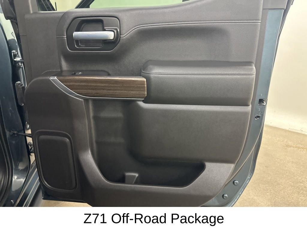 Used 2020 Chevrolet Silverado 1500 RST image 23