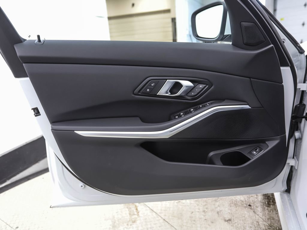 New 2026 BMW 330i xDrive Sedan w/ Premium Package image 9