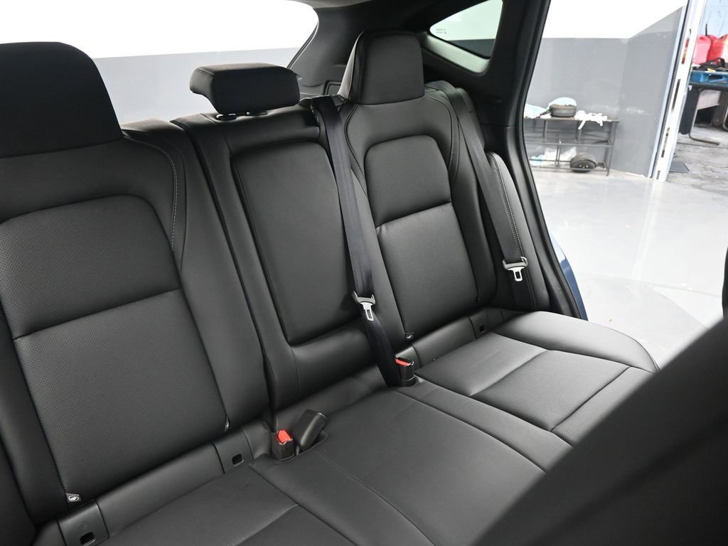 New 2026 Nissan Murano SL image 18