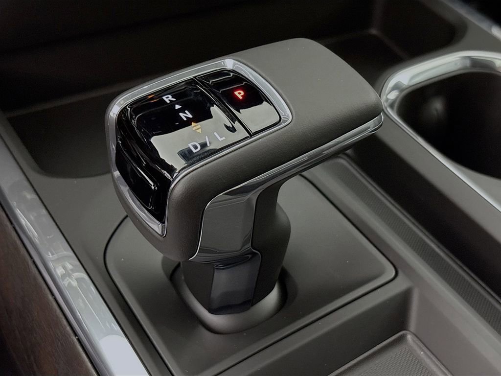New 2026 GMC Sierra 1500 SLT w/ SLT Premium Package image 17